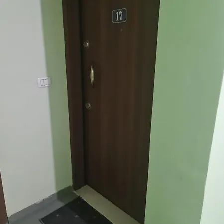 דירה 2e Myslym Shyri טיראנה