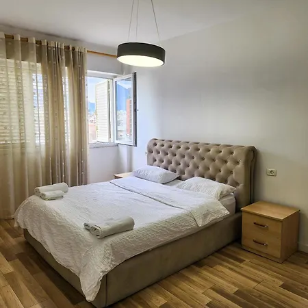 Apartment 2e Myslym Shyri Tirana