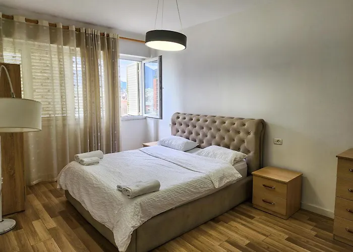 Apartment 2e Myslym Shyri Tirana