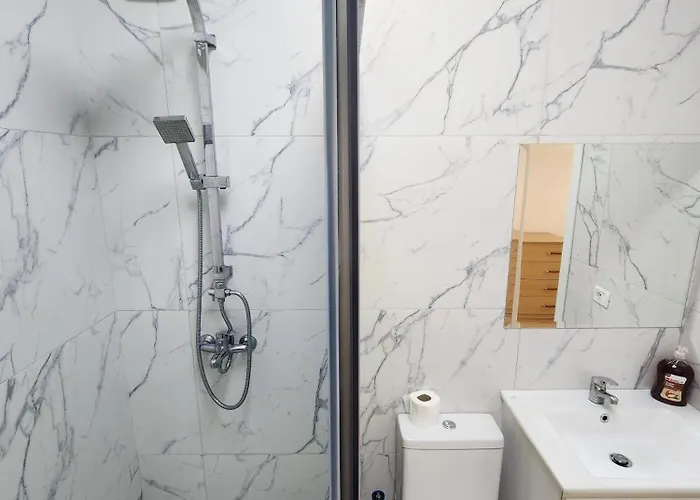 Apartment 2e Myslym Shyri